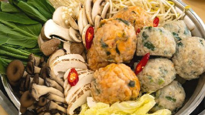 [장사의 신] <꽉 찬 행복의 맛! 굴림만두전골>